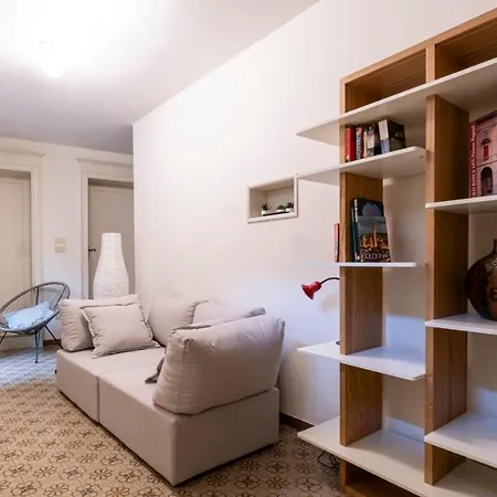 Castiglione 49 Apartment *